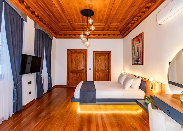 Elmira Pera & - Special Class Hotel 3*