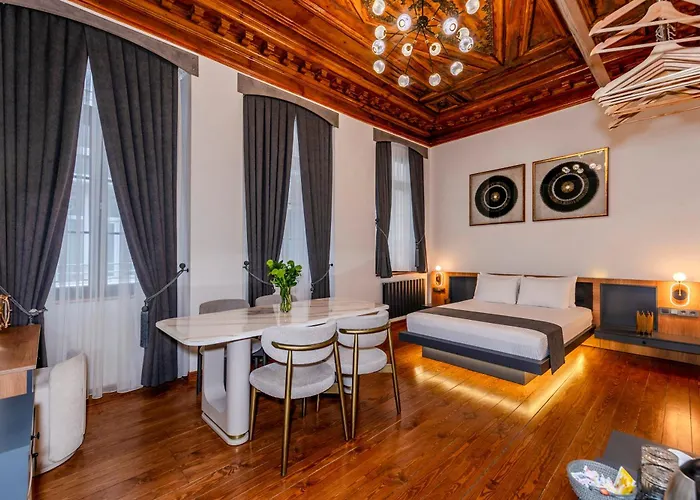 Elmira Pera & - Special Class Hotel 3*