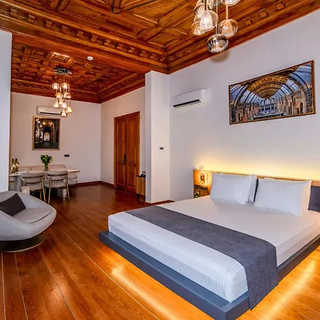 Elmira Pera & - Special Class Otel 3*